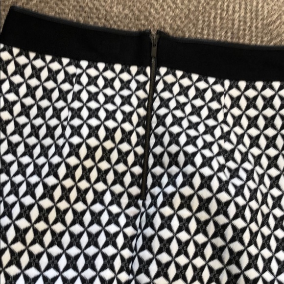 NWT Banana Republic skirt - Picture 6 of 6